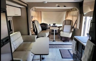 2018 Thor Motor Coach Axis 25.5