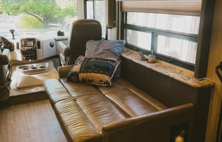 2019 Freedom Traveler—Spacious Family RV