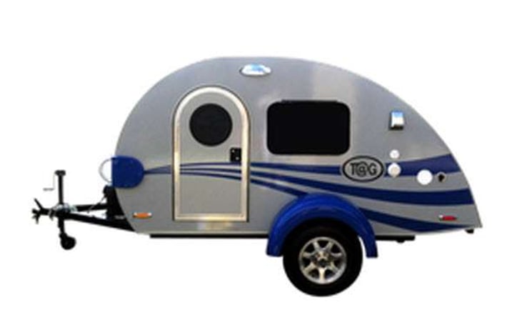 Representative floor plan provided by a trusted RVshare partner.