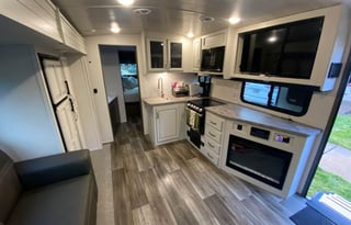 2022 Keystone RV Cougar 30 BHS BUNK HOUSE