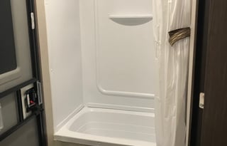 2018 Keystone 242 LHS