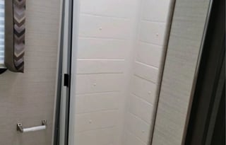 "Jupiter" the Bunkhouse Motorhome | Sleeps 8