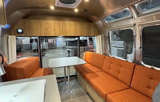 2025 Airstream Trade Wind 25FBQ with rear HATCH