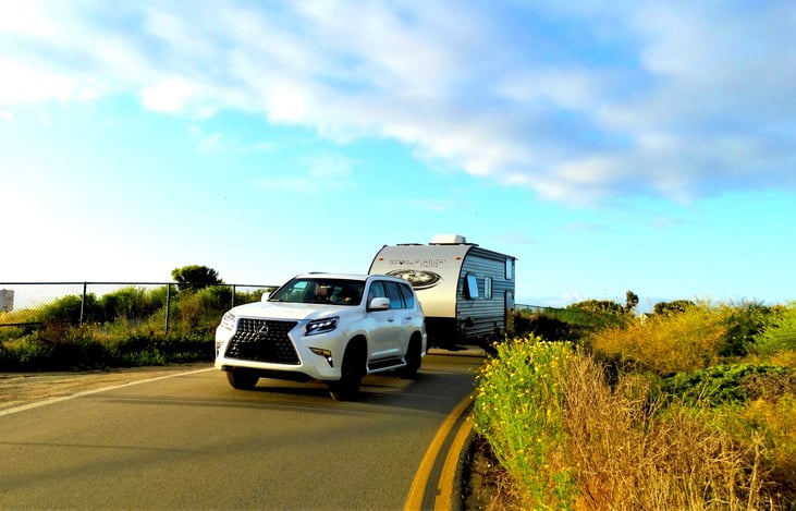 💙 You can take this RV to any national park or RV Campground!