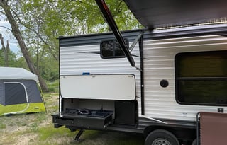 2019 Palomino Puma XLE Lite 22RBC