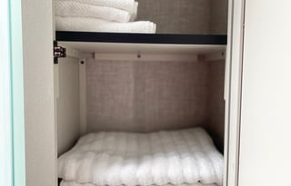 2023 Jayco - 2 Bdrm - KING bed! *Delivery Only*