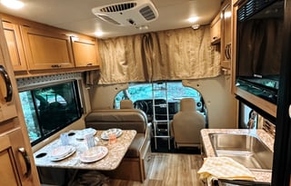 2018 Thor Motor Coach