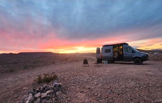 "Wilma" AWD UNLIMTED MILES + Starlink - Mighty 5!