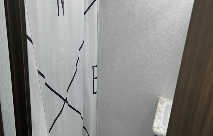 Standing shower (no tub)