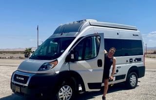 2022 Motor coach THOR 12J