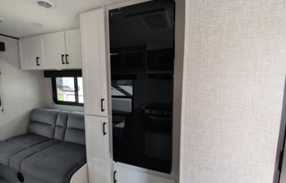 2025 Jayco Jay Flight SLX 210 QB Travel Trailer