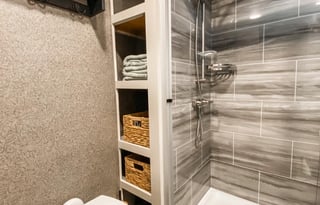 Newly Listed - 2023 Jayco North Point 377RLBH