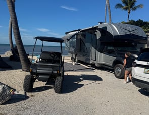 Dynamax Isata 5 35DB