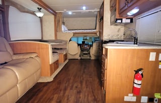 2020 Coachmen RV Freelander 27 QB