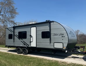 EAST TO WEST Della Terra 255BHLE