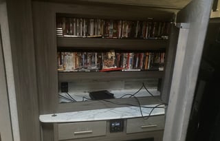 "The Road-House" -2021 Dutchmen RV Kodiak Ultimate