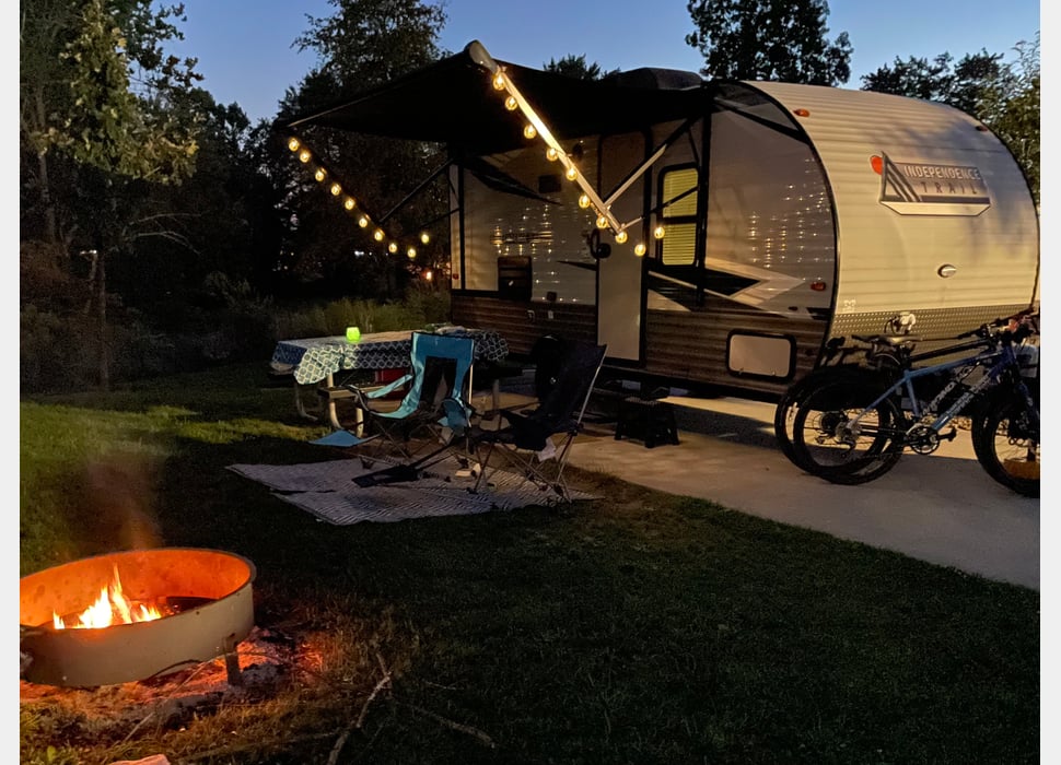 Travel Trailer rentals in Evans City