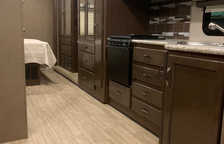 Plenty of floor space with the wall to wall slide out