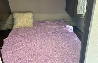 2018 Prime Time RV Avenger ATI 27DBS