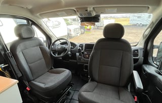 'Lottie' 2023 LV7.1 Custom Dodge Ram