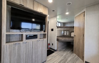 Winnebago Industries Towables Minnie 2801BHS