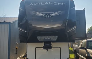 2020 Keystone RV Avalanche 320RS