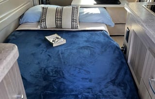 T2022 CONVENIENT & EASY TO DRIVE RV!!  SCOPE 18M