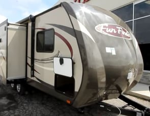 Cruiser Fun Finder F-233RBS