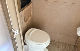 Compact, Cozy & Adventure-Ready!