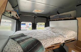 Let the adVANture Begin La Vida Luna Live #vanlife