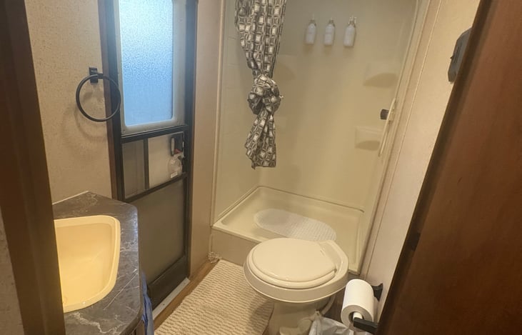 SUPER spacious bathroom that you don’t get in most trailers.