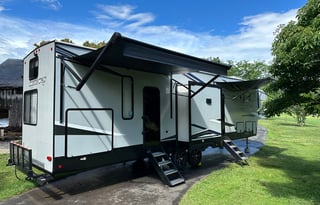 2021 Artic Wolf 3770 Suite-Condo on Wheels