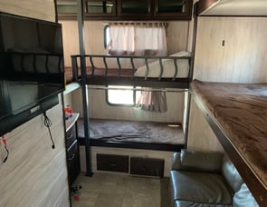 Palomino Columbus Compass 374BHC