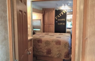 Tranquility by the Creek in 37' Fifth Wheel, 3 Slide Outs, Sleeps 2