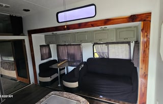 2006 keystone raptor velocity