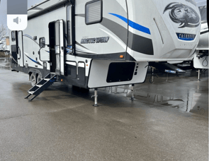 Forest River RV Cherokee Arctic Wolf 315TBH8