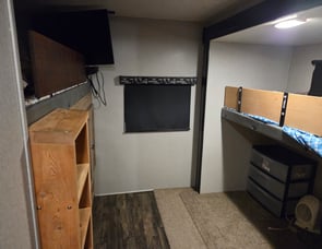 Coachmen RV Freedom Express Liberty Edition 310BHDSLE