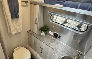 Glamping in International Luxury (WE DELIVER )