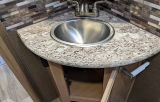 2018 Thor Motor Coach Four Winds 22B “Let’s Go!”