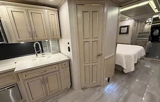 2020 Newmar Ventana 4037