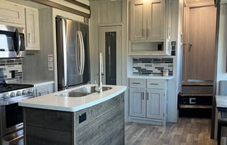 2020 Keystone RV Montana High Country 335BH