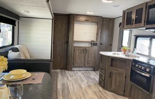 2021 Heartland Pioneer QB 300