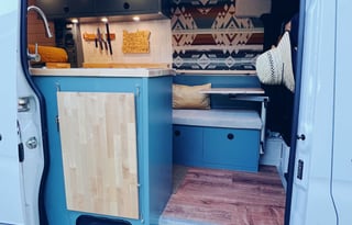 2019 Freightliner Sprinter - Vanna White 4x4