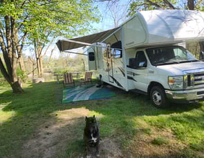 Fleetwood RV Jamboree Searcher 31M