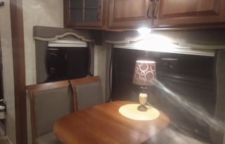 2014 Keystone RV Montana 3625 RE