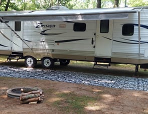 CrossRoads RV Zinger ZT31SB