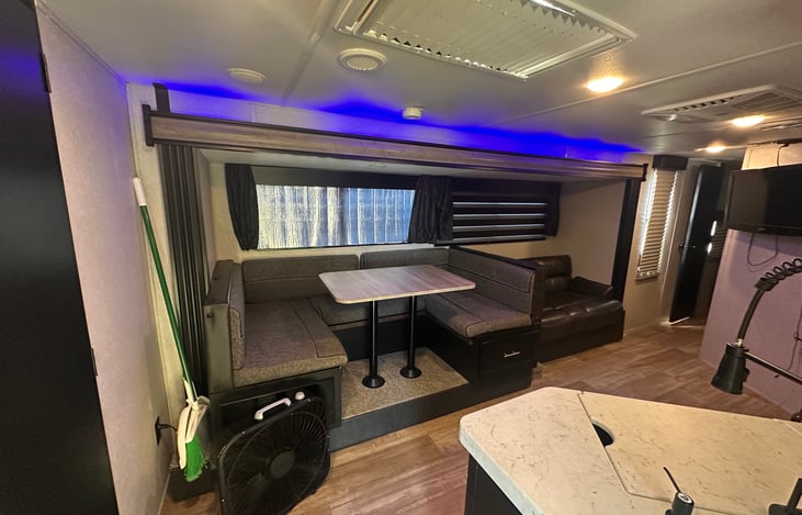 Dinette also can make a bed