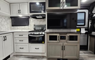 Jay Feather 'Mountain Dancer'