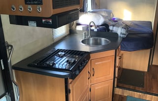 2014 Thor Motor Coach Four Winds 23A Grizzly3