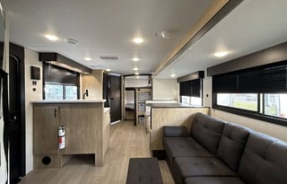 Thumbside Glamper Getaways- Lets go Family!